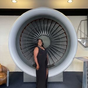 Meet your Posher, Tina